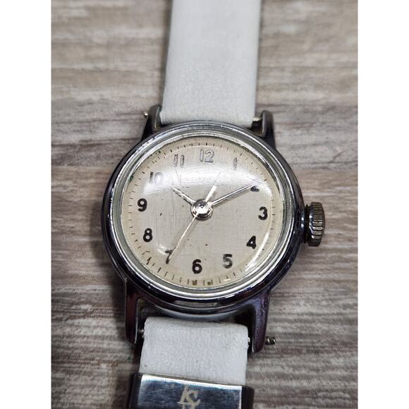 Lot Of 5 Timex Ladies Watches, - All Mechanical Wind - All RUNNING